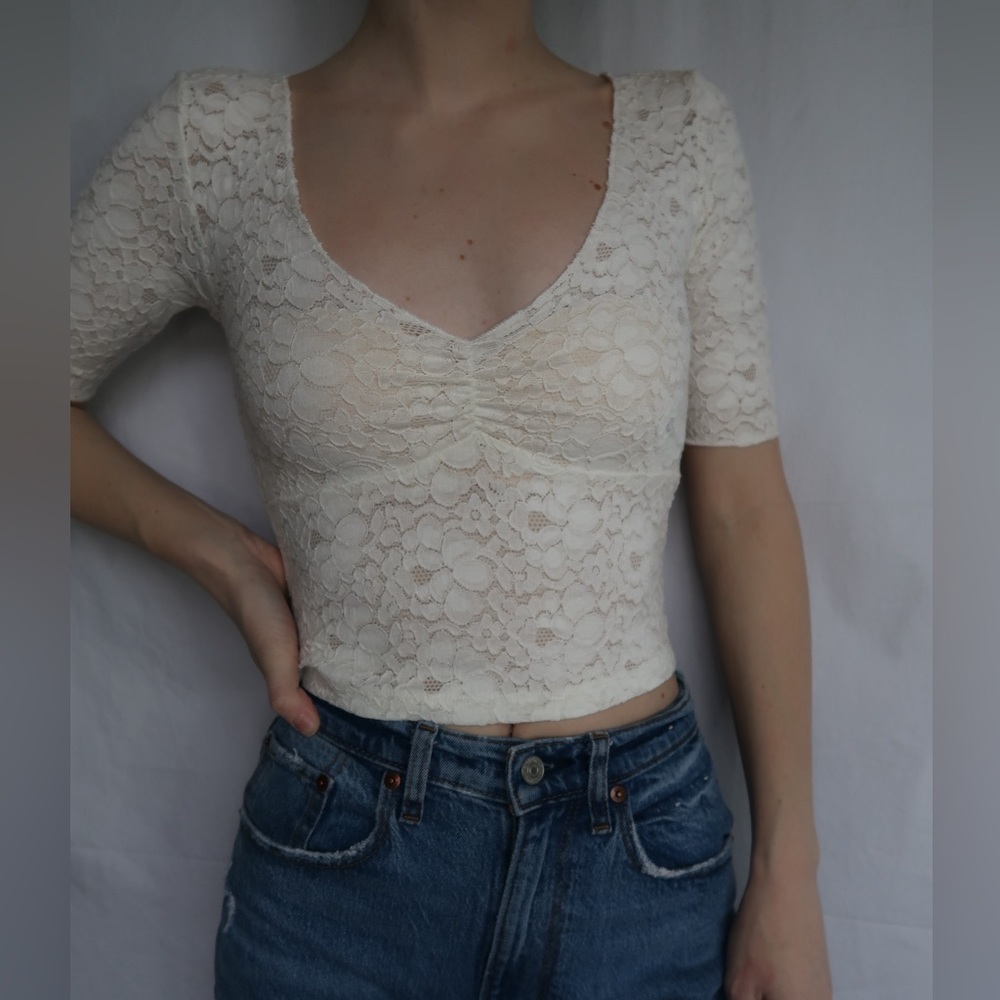 Zara Lace Sweatheart Top